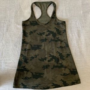 Lululemon Tank